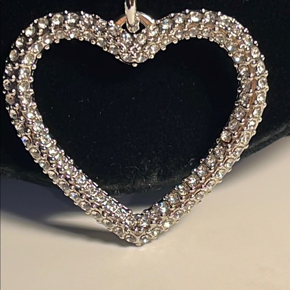 Jewelry - 🔥🔥🔥 Silver Heart Pendant Necklace w/ Double Row of Clear Crystals
